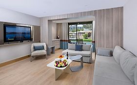 Venezia Palace Deluxe Resort Hotel